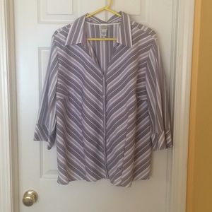 Pretty button down shirt